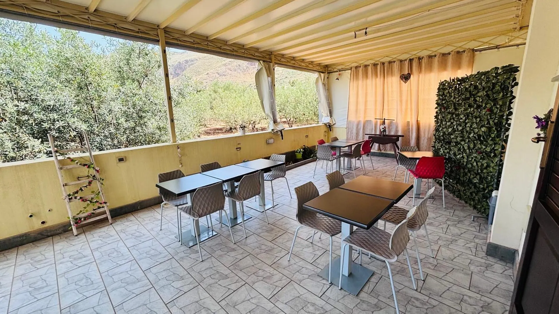 B&B La Chiocciola Castelluzzo Bed & Breakfast