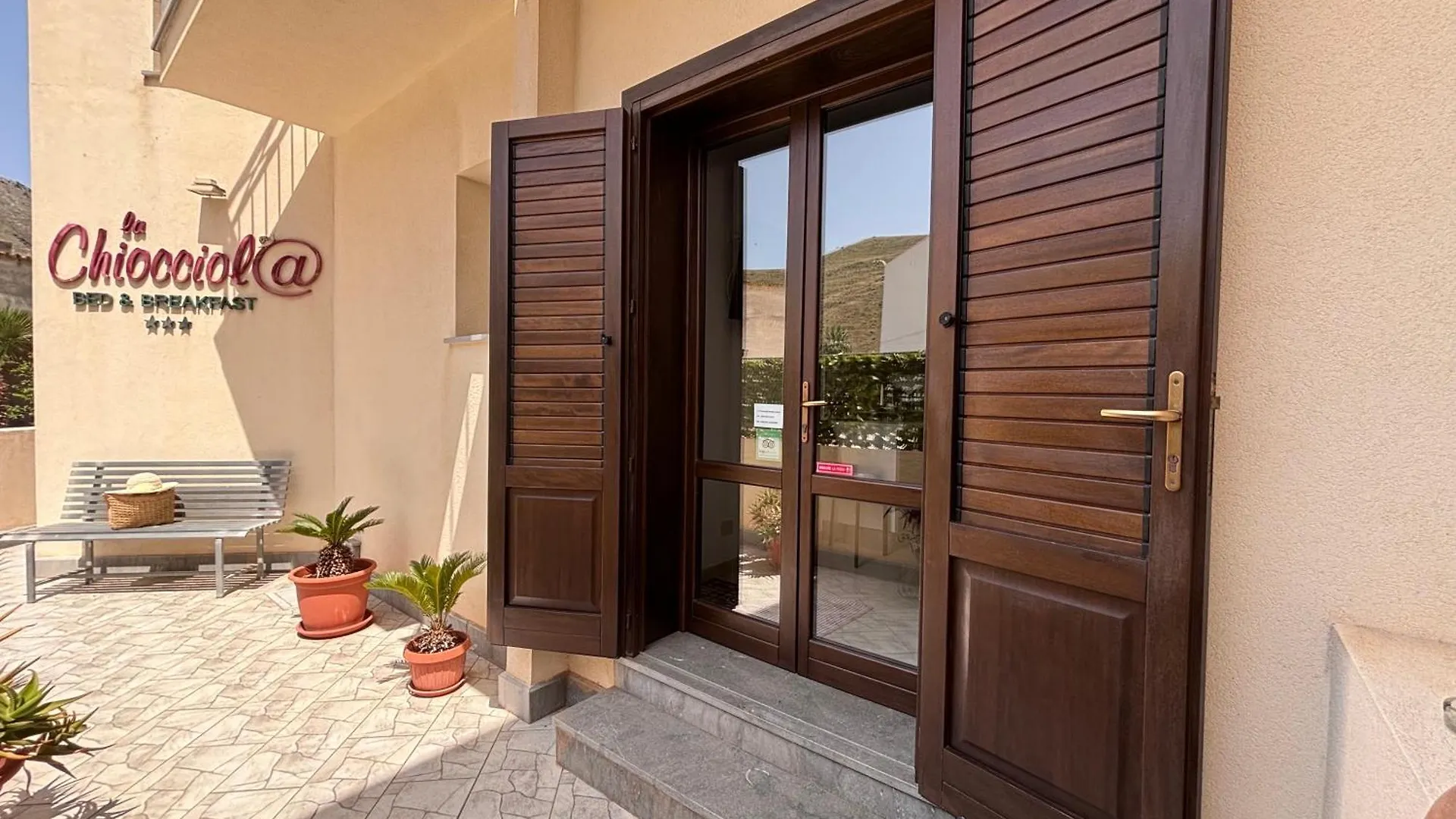 Bed & Breakfast B&B La Chiocciola Castelluzzo Italy